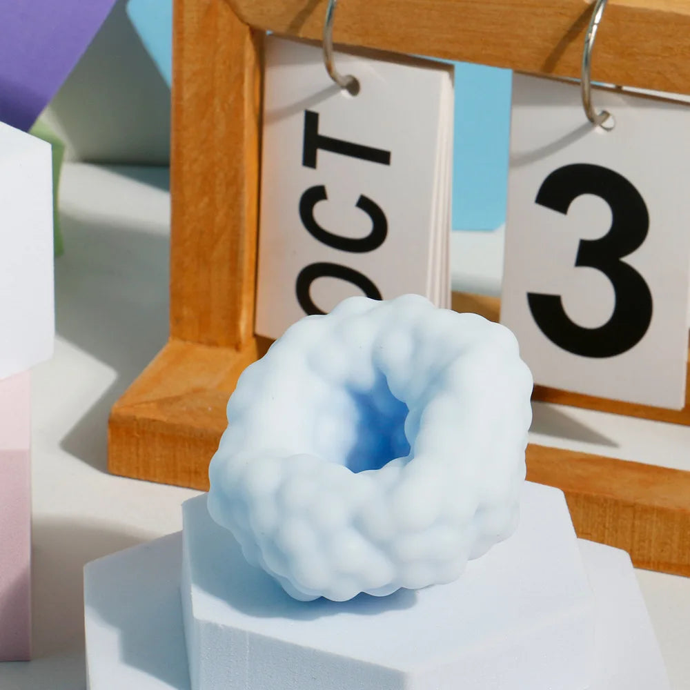 1pc Stress Relief Squeeze Ball, Soft Slow Rise Squishy for Focus & Desk Relaxation, Party Favor Gift for Wedding Guests